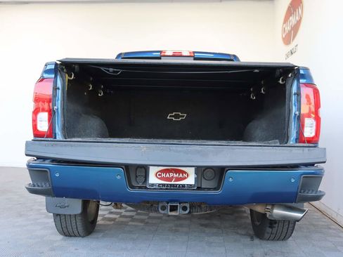 Used 2016 Chevrolet Silverado 1500 High Country w/ High Country Premium Package image 4