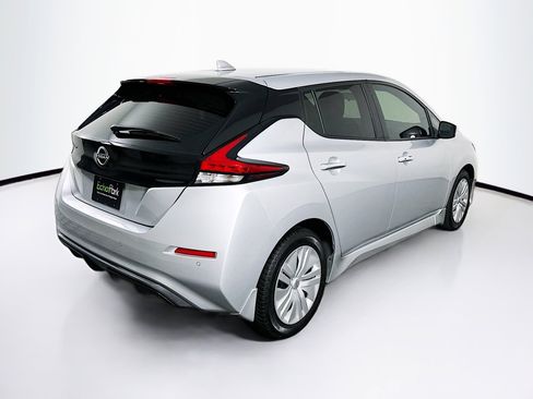 Used 2024 Nissan Leaf S FWD image 9