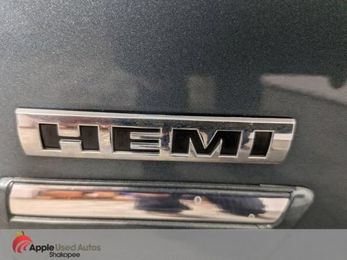 Used 2005 Dodge Magnum R/T AWD/4WD image 34