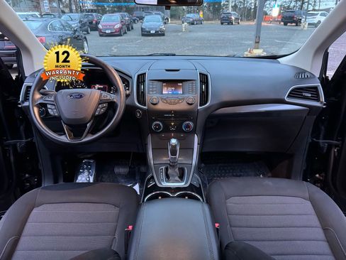 Used 2016 Ford Edge SE image 21