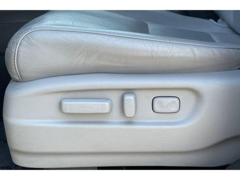 Certified 2023 Honda Passport EX-L image 13