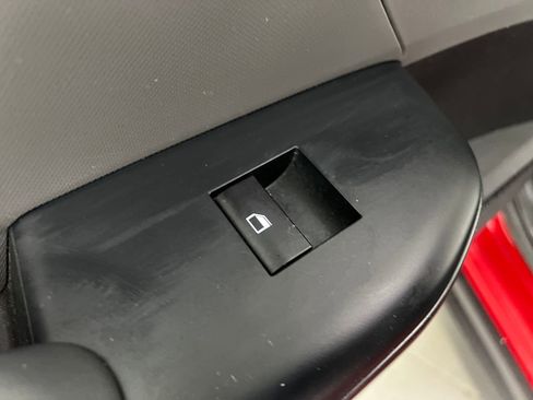 Used 2025 Kia K4 FWD image 14