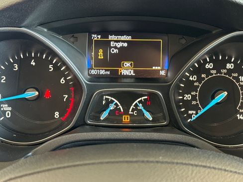 Used 2017 Ford Focus SE FWD image 19
