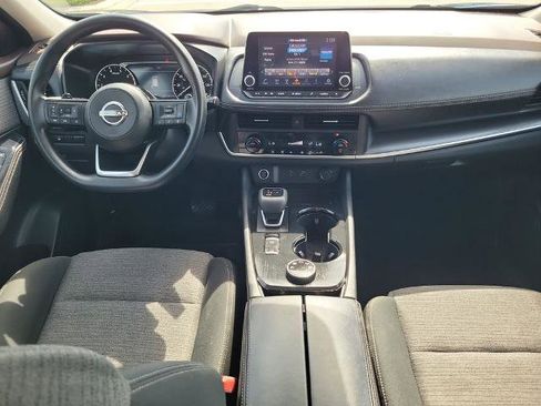 Certified 2023 Nissan Rogue SV AWD/4WD image 18