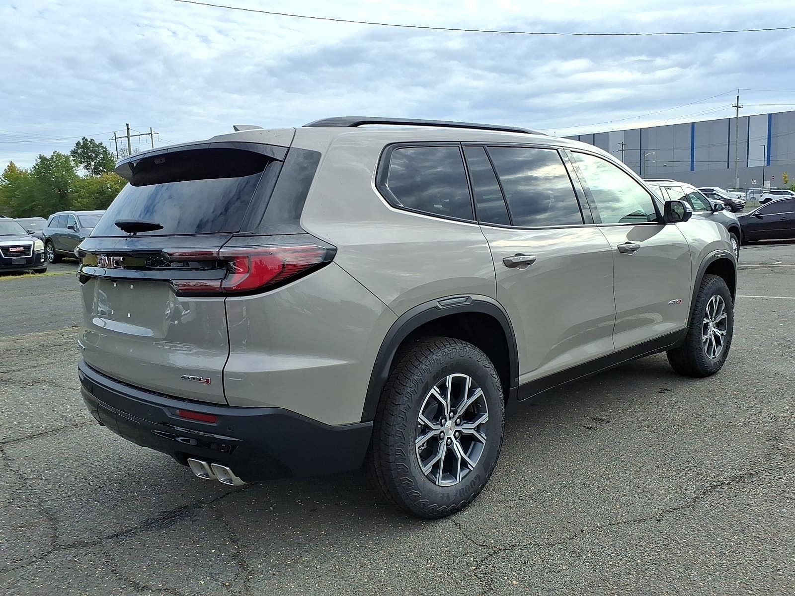 New 2027 GMC Acadia AT4 w/ Luxury Package AWD/4WD image 6