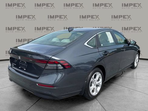 Used 2025 Honda Accord LX image 3
