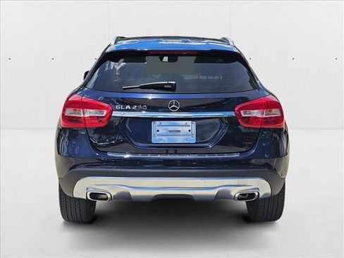 Certified 2017 Mercedes-Benz GLA 250 image 7