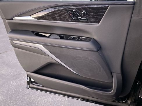 Used 2025 Cadillac Escalade IQ Sport 1 image 22