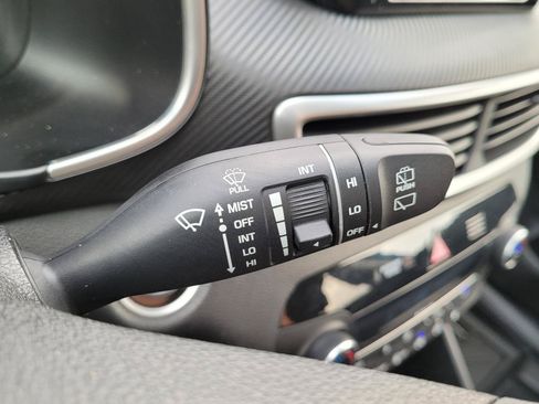 Used 2019 Hyundai Tucson Sport w/ Cargo Package FWD image 33