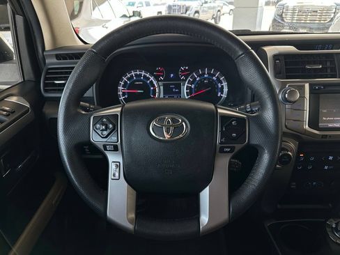 Used 2017 Toyota 4Runner Limited AWD/4WD image 20
