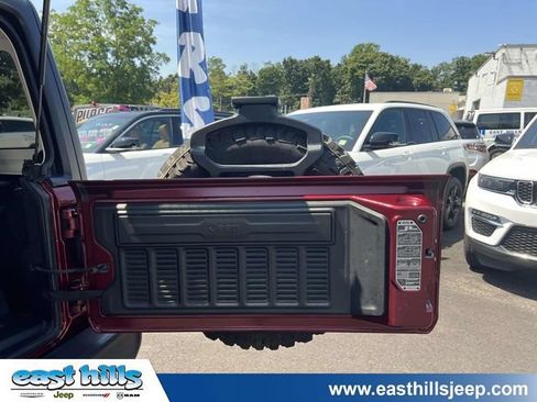 Used 2021 Jeep Wrangler Unlimited Sport AWD/4WD image 11