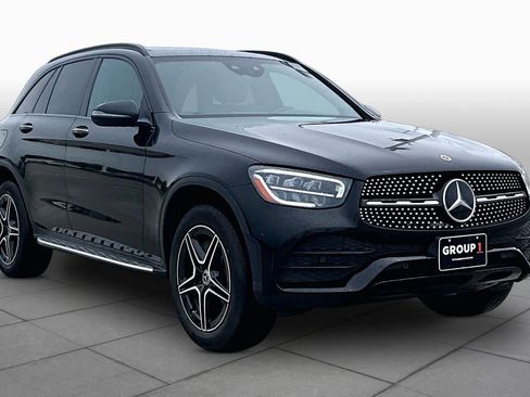 Used 2022 Mercedes-Benz GLC 300 image 2