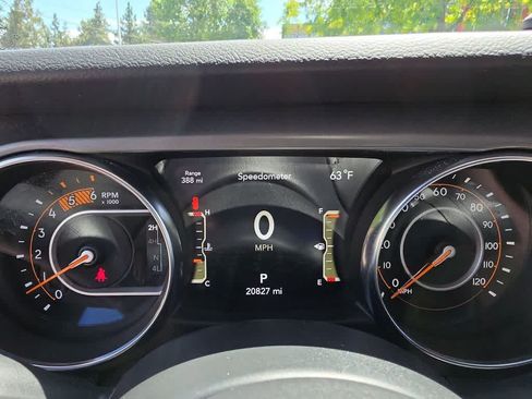 Used 2023 Jeep Wrangler Unlimited Sport AWD/4WD image 15