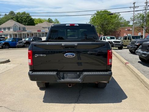 Used 2017 Ford F150 XLT w/ Equipment Group 302A Luxury AWD/4WD image 7