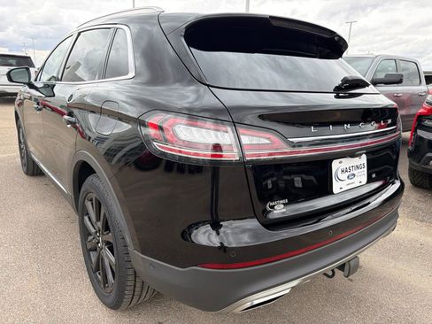 Used 2022 Lincoln Nautilus Reserve w/ Equipment Group 202A AWD/4WD image 4