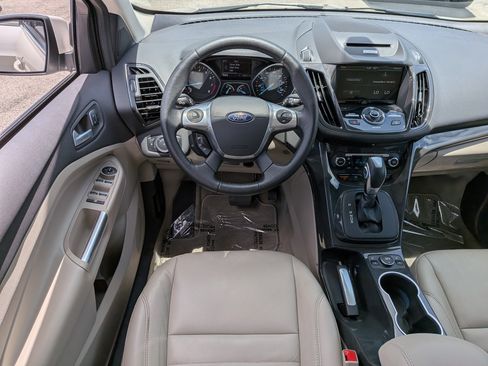 Used 2015 Ford Escape Titanium w/ Equipment Group 301A FWD image 18