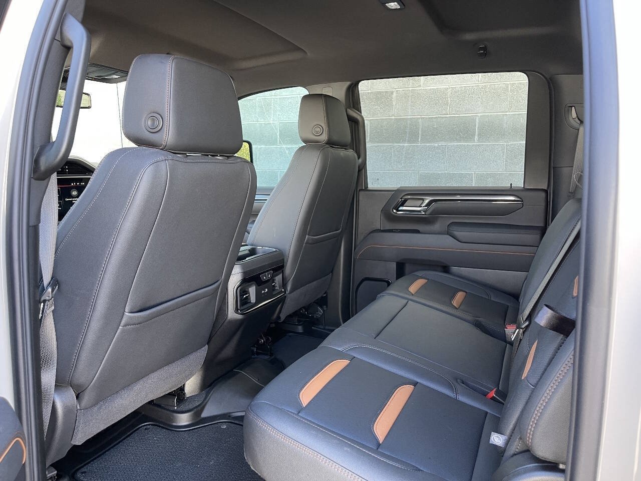 Used 2026 GMC Sierra 2500 AT4 AWD/4WD image 19