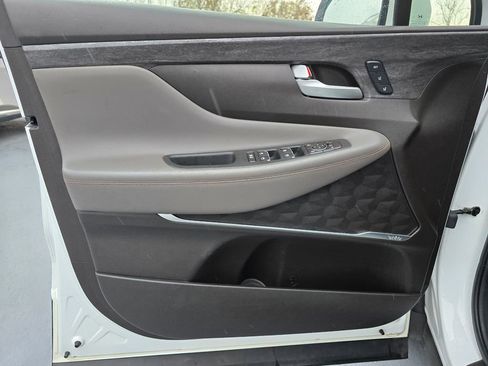 Used 2020 Hyundai Santa Fe Limited w/ Cargo Package image 22