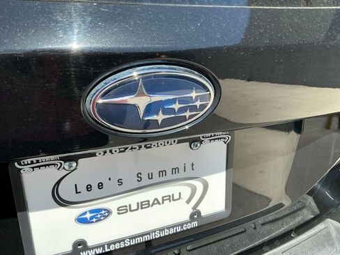 Certified 2023 Subaru Outback Touring XT AWD/4WD image 4