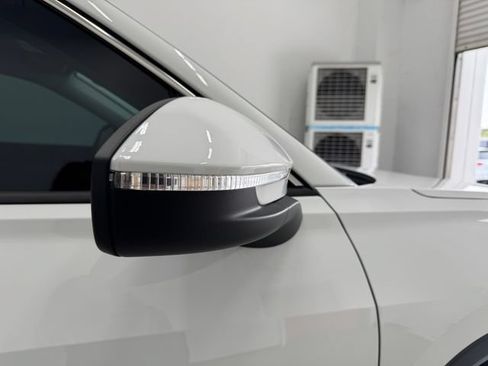 Used 2025 Volkswagen Tiguan S FWD image 44