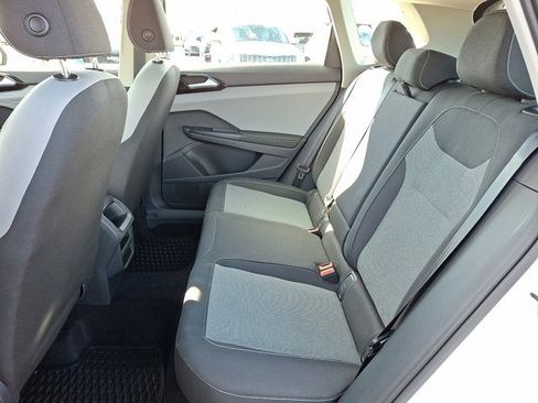 Certified 2024 Volkswagen Taos S image 12