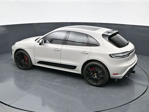 Used 2022 Porsche Macan GTS AWD/4WD image 34