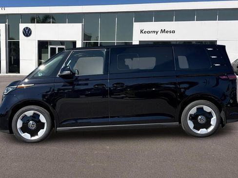 New 2025 Volkswagen ID. Buzz Pro S RWD image 7