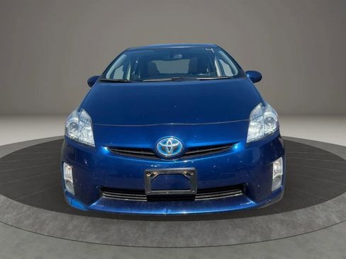 Used 2010 Toyota Prius Five FWD image 2