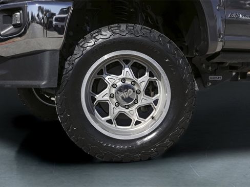 Used 2021 Ford F250 Lariat w/ Lariat Value Package image 4