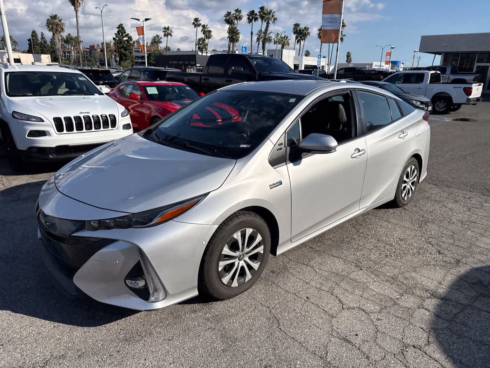 Used 2021 Toyota Prius Prime Limited FWD image 21