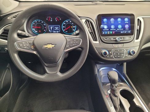 Used 2024 Chevrolet Malibu LT image 22