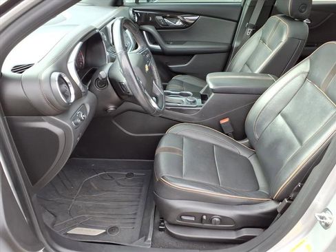 Used 2019 Chevrolet Blazer Premier w/ Sun and Wheels Package image 11