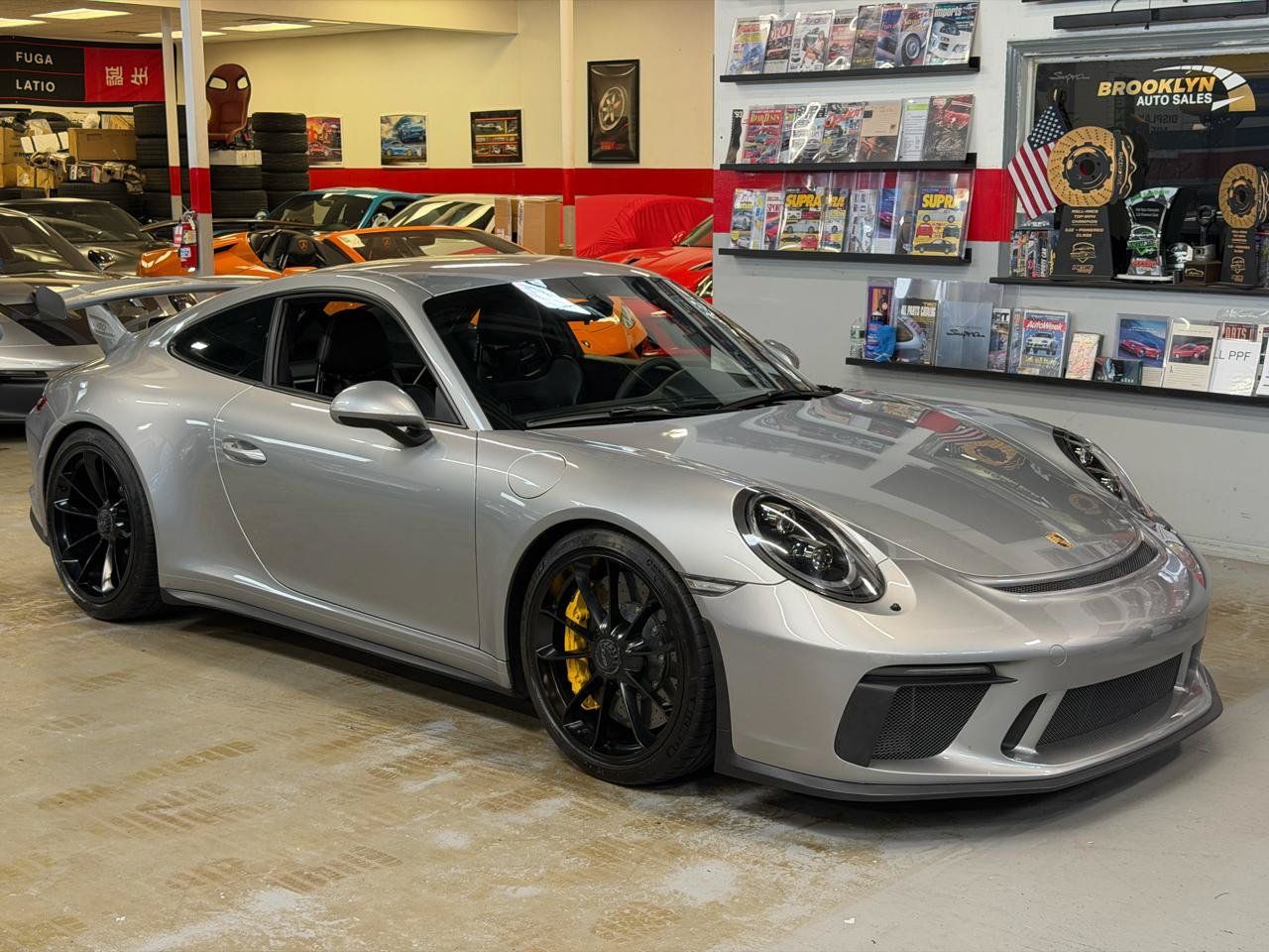 Used 2019 Porsche 911 GT3 RWD image 4