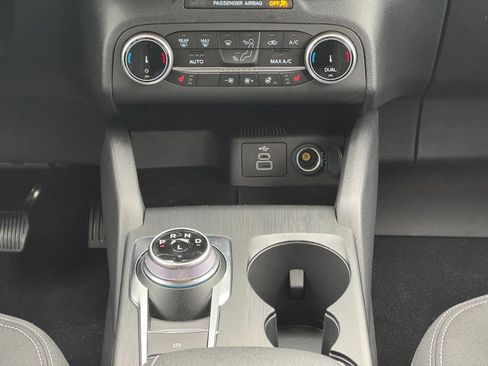 New 2026 Ford Escape Active w/ Cold Weather Package image 9