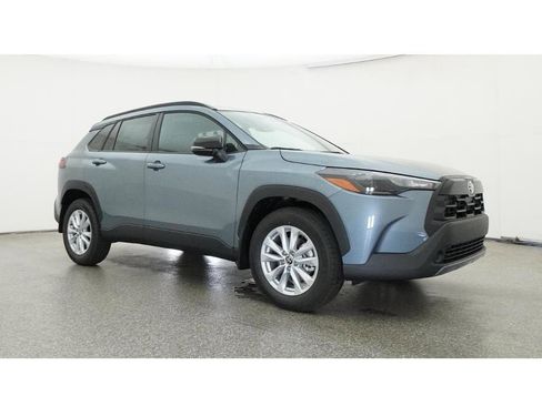 New 2026 Toyota Corolla Cross LE FWD image 29