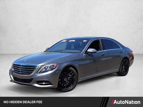 Used 2017 Mercedes-Benz S 550 Sedan image 1