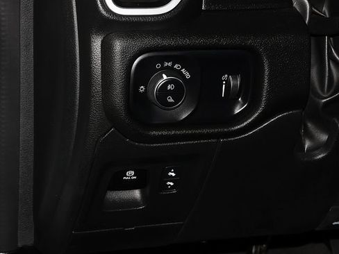 Used 2023 RAM 1500 Big Horn AWD/4WD image 26