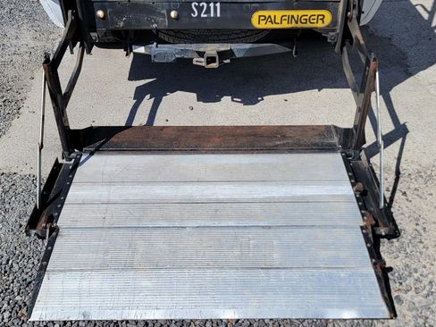 Used 2014 Ford F250 XL w/ Power Equipment Group image 9