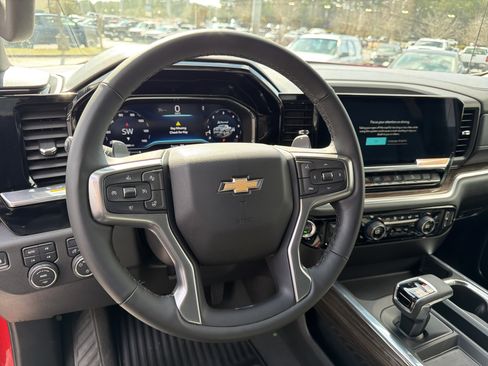 Used 2025 Chevrolet Silverado 1500 LT w/ All Star Edition Plus image 23
