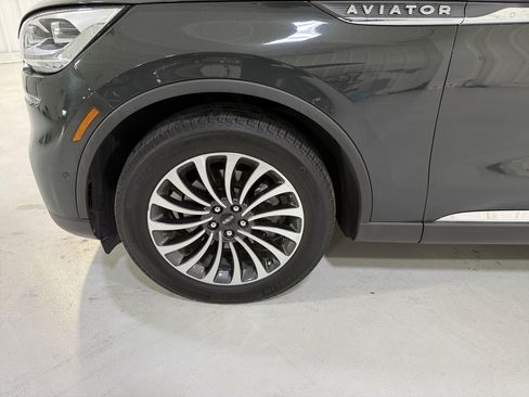 Used 2023 Lincoln Aviator Reserve w/ Equipment Group 201A image 9