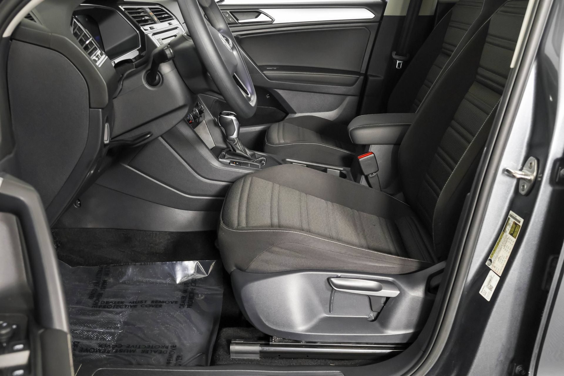 Used 2023 Volkswagen Tiguan S FWD image 23
