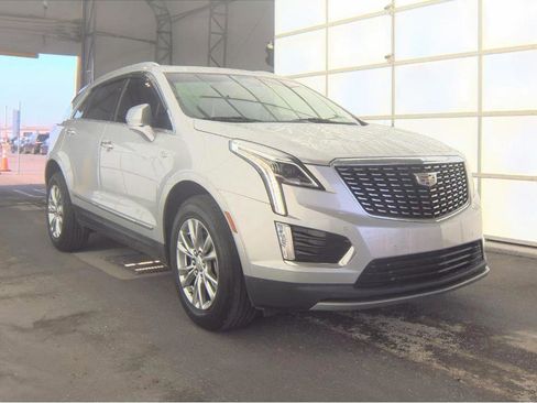 Used 2020 Cadillac XT5 Premium Luxury FWD image 4