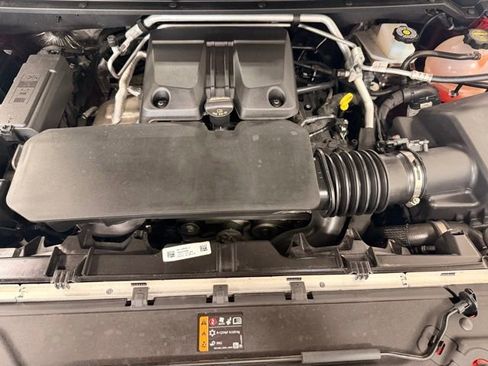 Used 2024 GMC Canyon AT4 w/ Technology Package AWD/4WD image 45