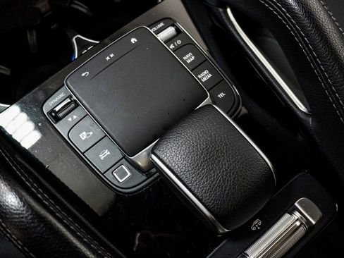 Used 2025 Mercedes-Benz GLS 450 4MATIC image 31