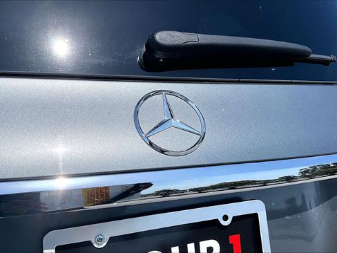 Used 2023 Mercedes-Benz GLS 450 4MATIC image 31