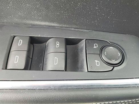 Used 2024 GMC Acadia Elevation AWD/4WD image 18