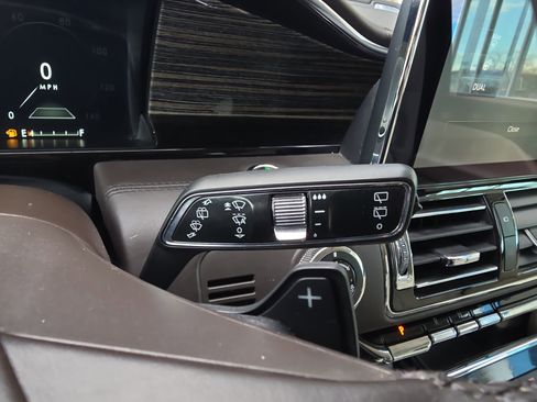 Used 2018 Lincoln Navigator L Black Label w/ Cargo Package image 20