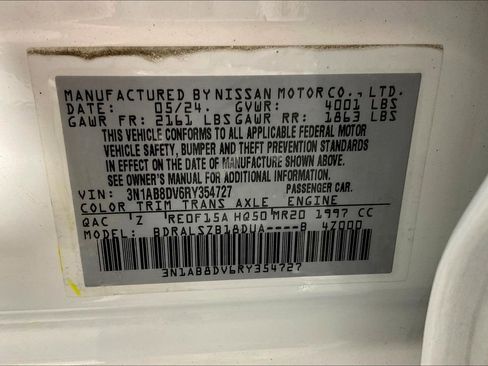 Used 2024 Nissan Sentra SR w/ SR Premium Package image 43