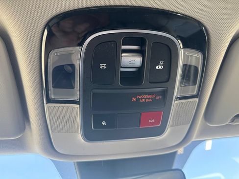 Used 2023 Hyundai Tucson Limited AWD/4WD image 33