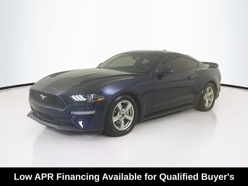 Used 2020 Ford Mustang Coupe RWD image 3